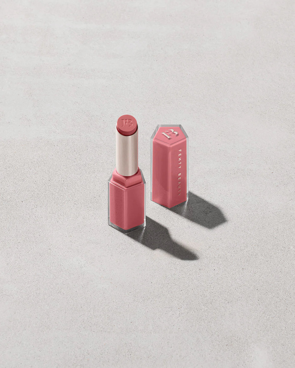 Labial Fenty Beauty Gloss Bomb Stix