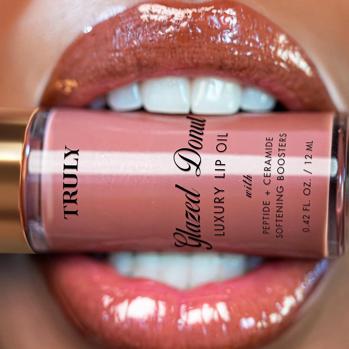 Truly Gloss Lip Oil Glazed donut