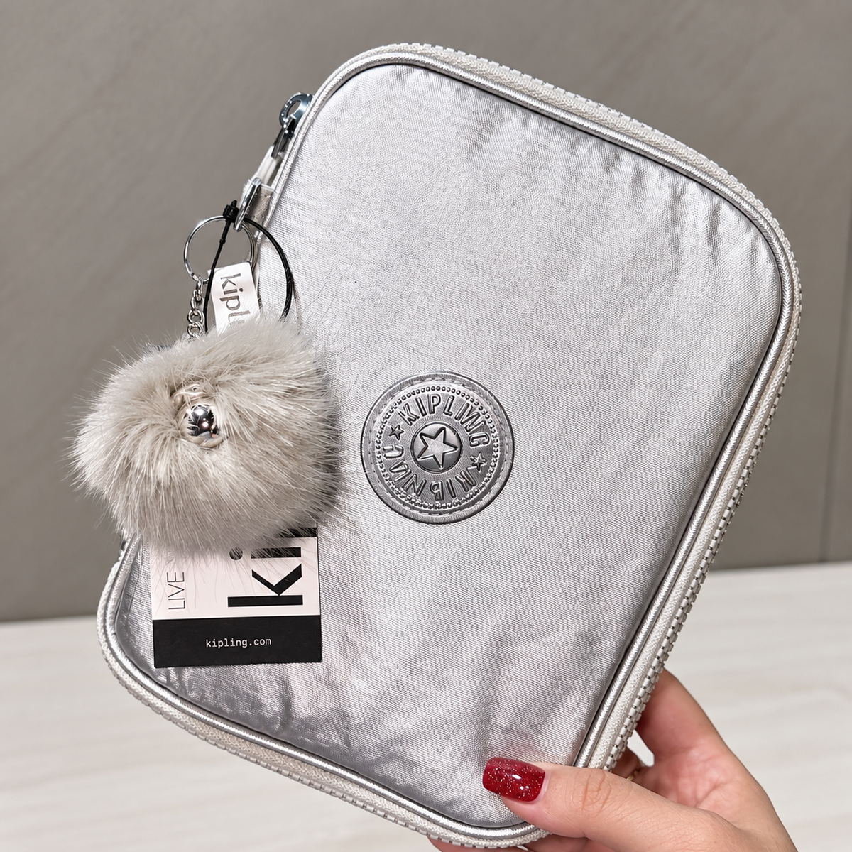 Kipling Cartuchera 100 pens metalizada